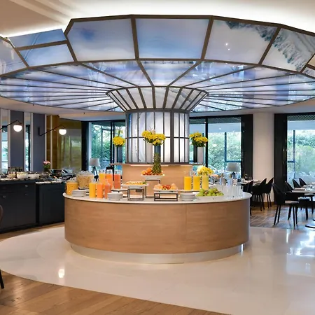 The Nicolaus Hotel 4*