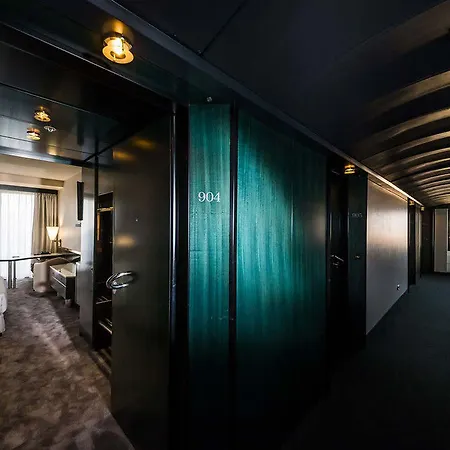 The Nicolaus 4* Барі