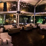 The Nicolaus 4* Bari