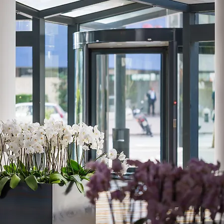 Szálloda The Nicolaus Bari