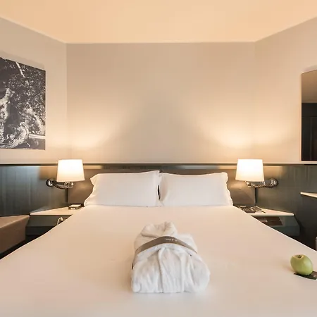 Hotel The Nicolaus Bari