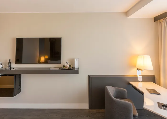 The Nicolaus Hotel Bari