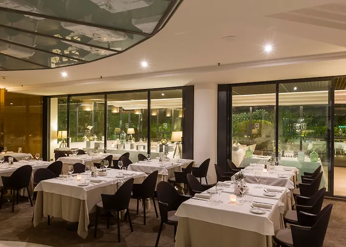 The Nicolaus 4* Bari